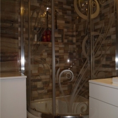 Üvegfólia a zuhanyzó plexifalán,Üvegfólia a fürdőszobában
